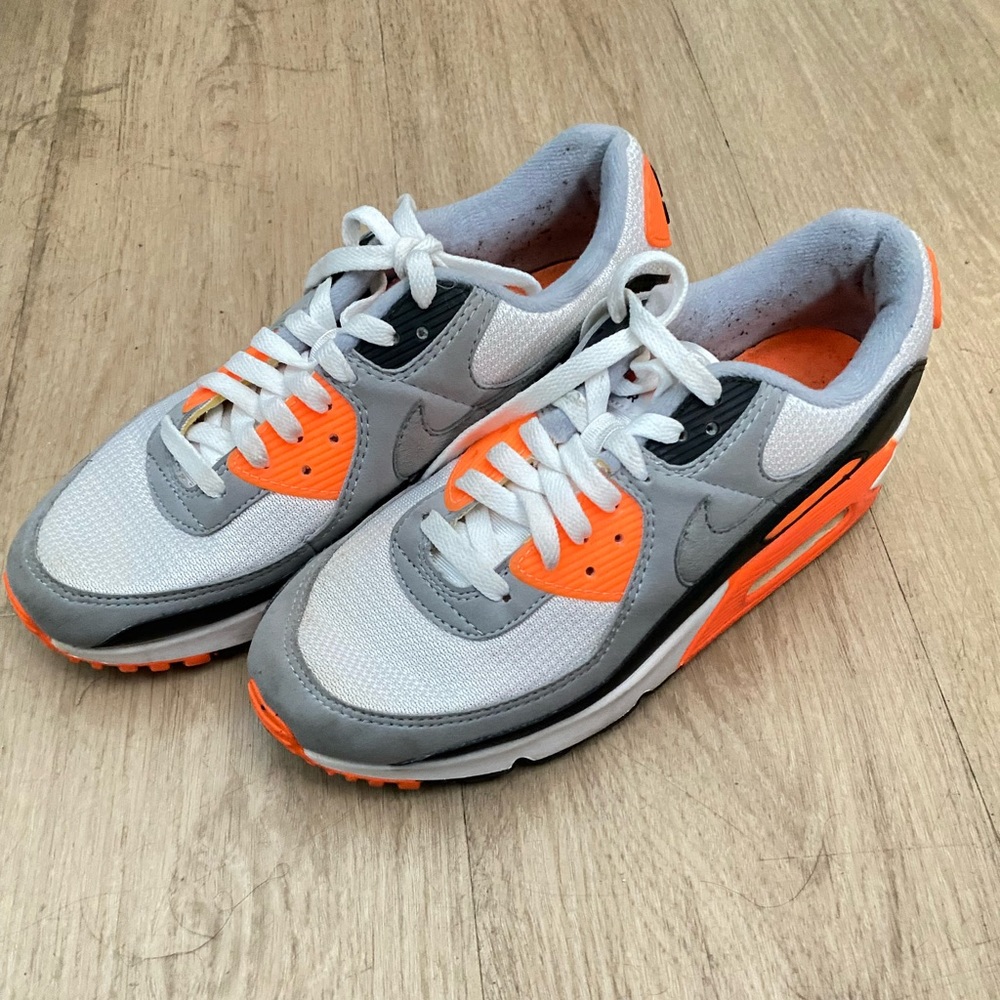Nike air max shoes